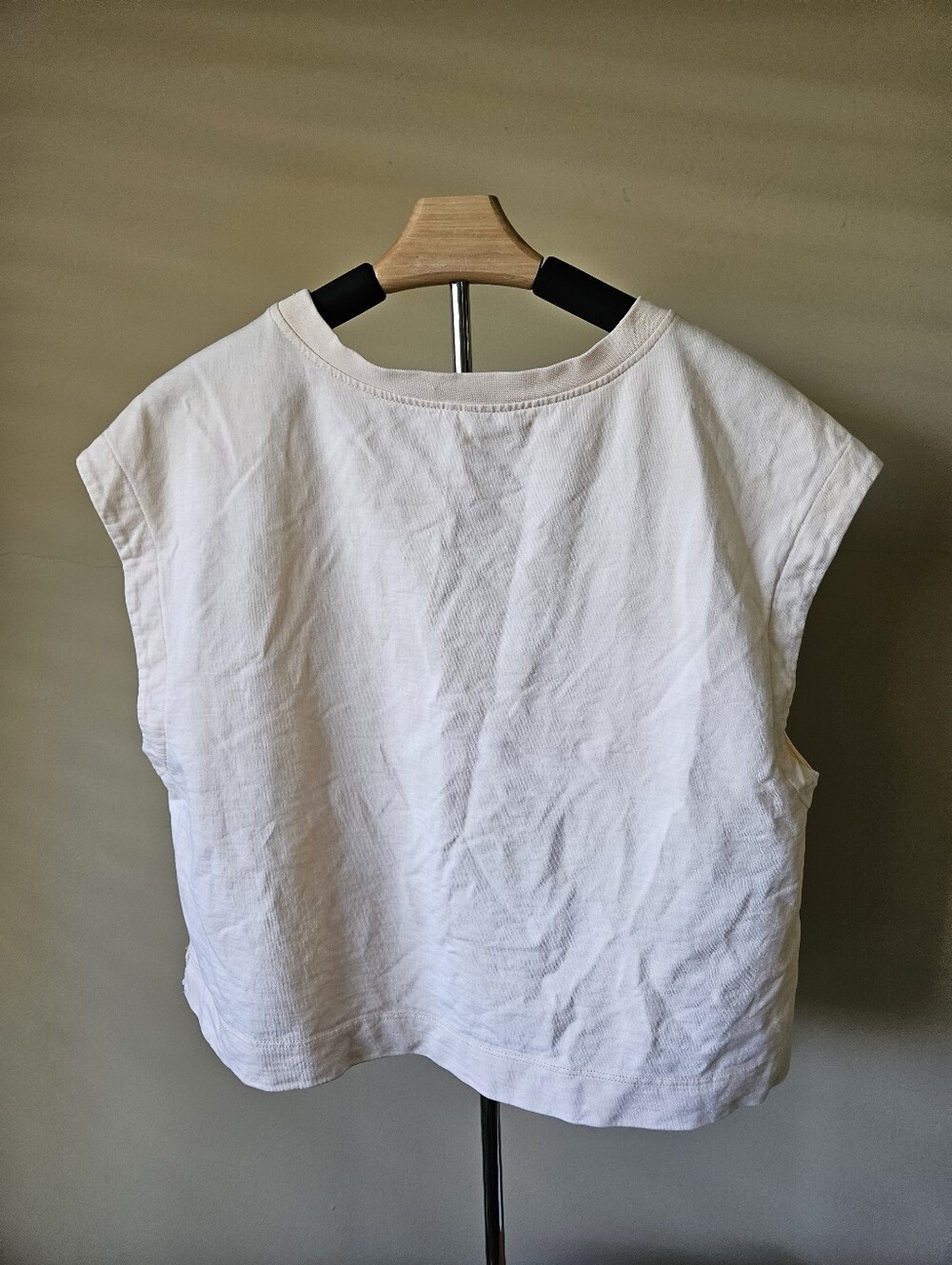 By Anthropologie Embroidered Topanga Tee -  Size S - Picture 6 of 7